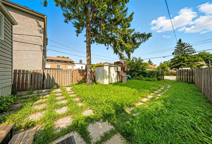 217 Hampton, 3 Bedrooms Bedrooms, 7 Rooms Rooms,1 BathroomBathrooms,Residential,For Sale,Hampton