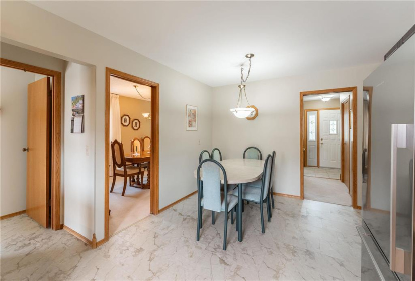 75 Brentlawn, 4 Bedrooms Bedrooms, 15 Rooms Rooms,3 BathroomsBathrooms,Residential,For Sale,Brentlawn