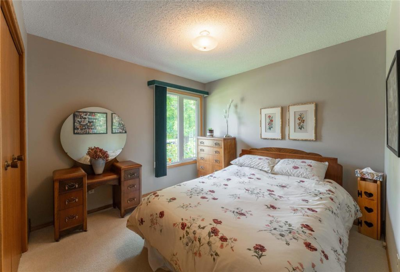 75 Brentlawn, 4 Bedrooms Bedrooms, 15 Rooms Rooms,3 BathroomsBathrooms,Residential,For Sale,Brentlawn