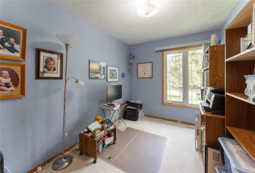 75 Brentlawn, 4 Bedrooms Bedrooms, 15 Rooms Rooms,3 BathroomsBathrooms,Residential,For Sale,Brentlawn