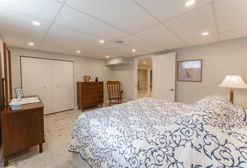 75 Brentlawn, 4 Bedrooms Bedrooms, 15 Rooms Rooms,3 BathroomsBathrooms,Residential,For Sale,Brentlawn