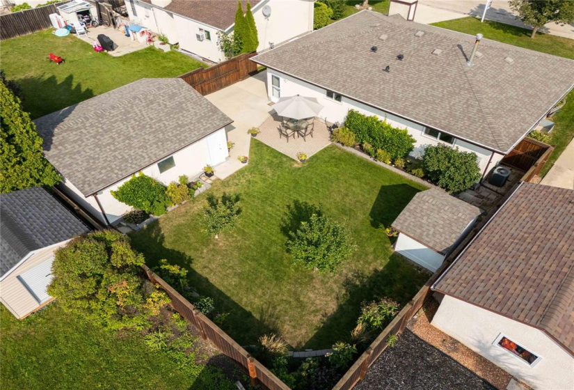 75 Brentlawn, 4 Bedrooms Bedrooms, 15 Rooms Rooms,3 BathroomsBathrooms,Residential,For Sale,Brentlawn
