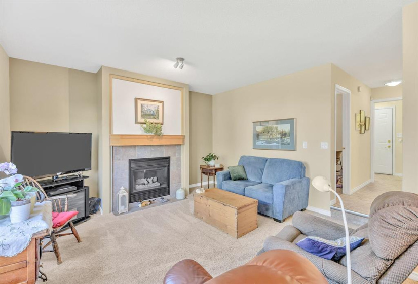 87 Baisinger, 5 Bedrooms Bedrooms, 14 Rooms Rooms,2 BathroomsBathrooms,Residential,For Sale,Baisinger