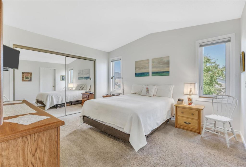 87 Baisinger, 5 Bedrooms Bedrooms, 14 Rooms Rooms,2 BathroomsBathrooms,Residential,For Sale,Baisinger