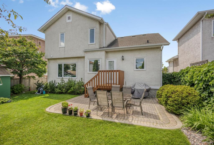 87 Baisinger, 5 Bedrooms Bedrooms, 14 Rooms Rooms,2 BathroomsBathrooms,Residential,For Sale,Baisinger