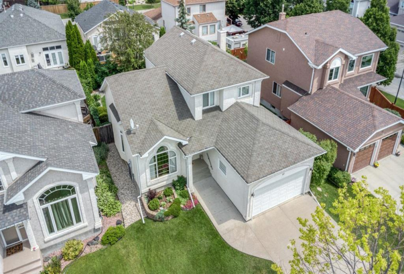 87 Baisinger, 5 Bedrooms Bedrooms, 14 Rooms Rooms,2 BathroomsBathrooms,Residential,For Sale,Baisinger