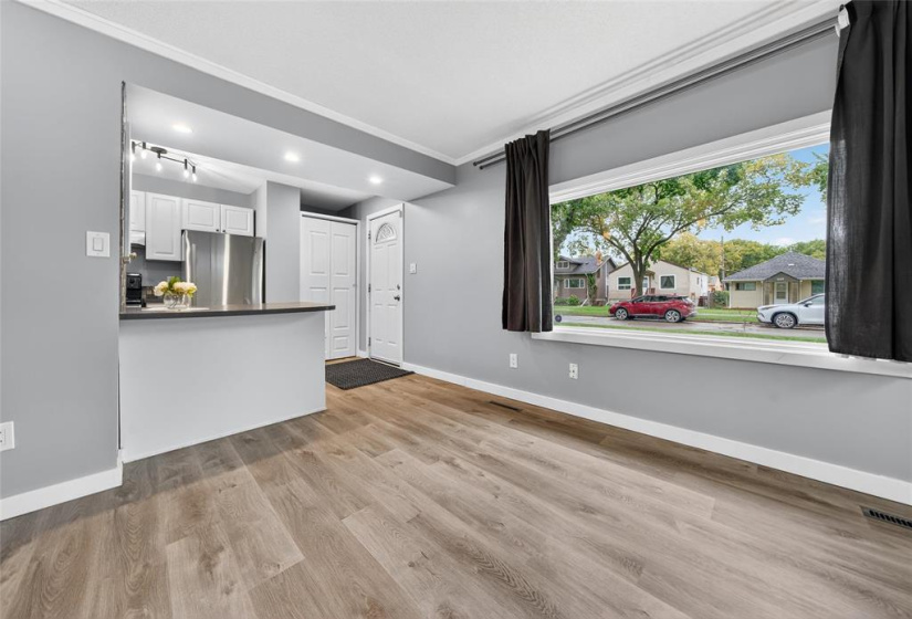 1080 Fleet, 2 Bedrooms Bedrooms, 7 Rooms Rooms,1 BathroomBathrooms,Residential,For Sale,Fleet