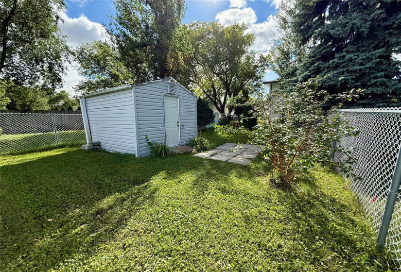 169 Bluewater, 3 Bedrooms Bedrooms, 10 Rooms Rooms,1 BathroomBathrooms,Residential,For Sale,Bluewater