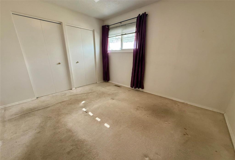 169 Bluewater, 3 Bedrooms Bedrooms, 10 Rooms Rooms,1 BathroomBathrooms,Residential,For Sale,Bluewater