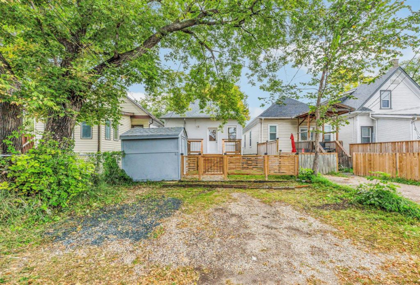 522 Hethrington, 3 Bedrooms Bedrooms, 7 Rooms Rooms,1 BathroomBathrooms,Residential,For Sale,Hethrington