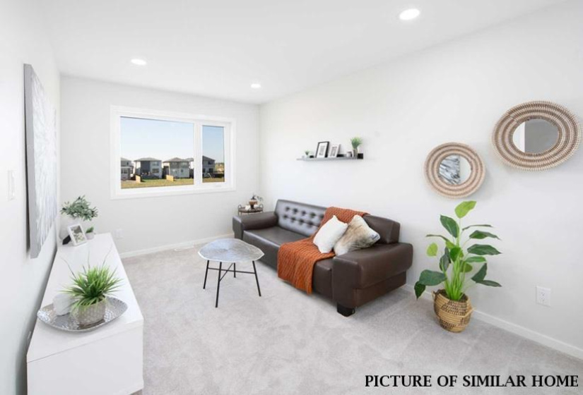 43 FOSSIL CREEK, 4 Bedrooms Bedrooms, 13 Rooms Rooms,3 BathroomsBathrooms,Residential,For Sale,FOSSIL CREEK