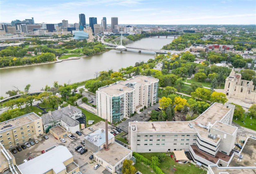 500 Tache, 2 Bedrooms Bedrooms, 8 Rooms Rooms,2 BathroomsBathrooms,Condominium,For Sale,Tache