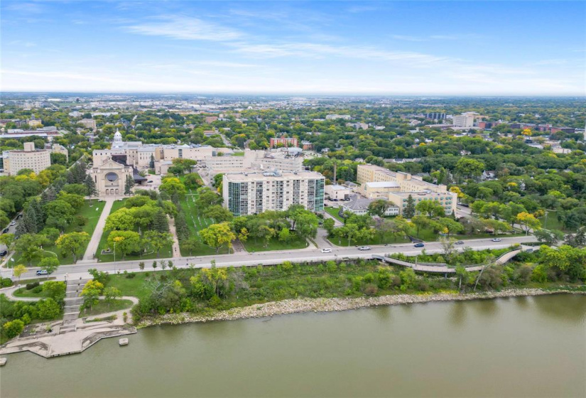 500 Tache, 2 Bedrooms Bedrooms, 8 Rooms Rooms,2 BathroomsBathrooms,Condominium,For Sale,Tache