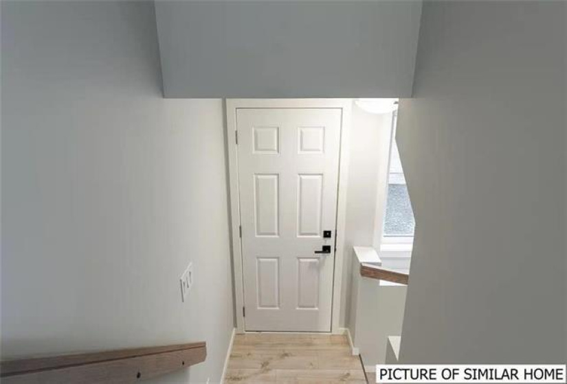 107 GRANITE GROVE, 4 Bedrooms Bedrooms, 11 Rooms Rooms,3 BathroomsBathrooms,Residential,For Sale,GRANITE GROVE
