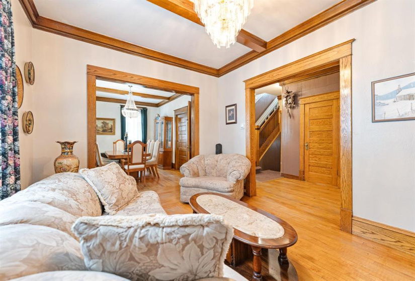 420 William Newton, 4 Bedrooms Bedrooms, 13 Rooms Rooms,1 BathroomBathrooms,Residential,For Sale,William Newton
