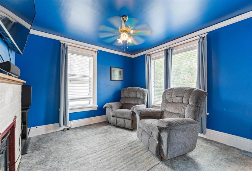 420 William Newton, 4 Bedrooms Bedrooms, 13 Rooms Rooms,1 BathroomBathrooms,Residential,For Sale,William Newton