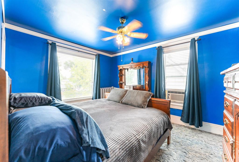 420 William Newton, 4 Bedrooms Bedrooms, 13 Rooms Rooms,1 BathroomBathrooms,Residential,For Sale,William Newton
