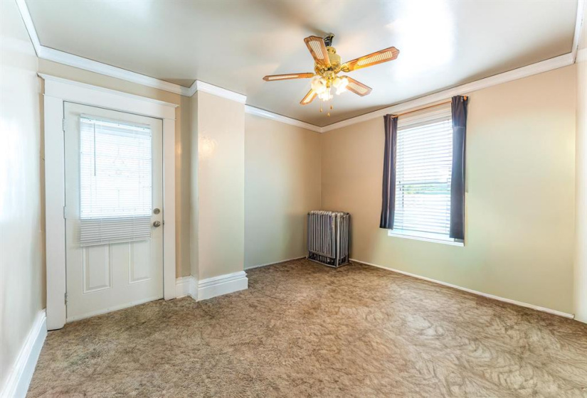 420 William Newton, 4 Bedrooms Bedrooms, 13 Rooms Rooms,1 BathroomBathrooms,Residential,For Sale,William Newton