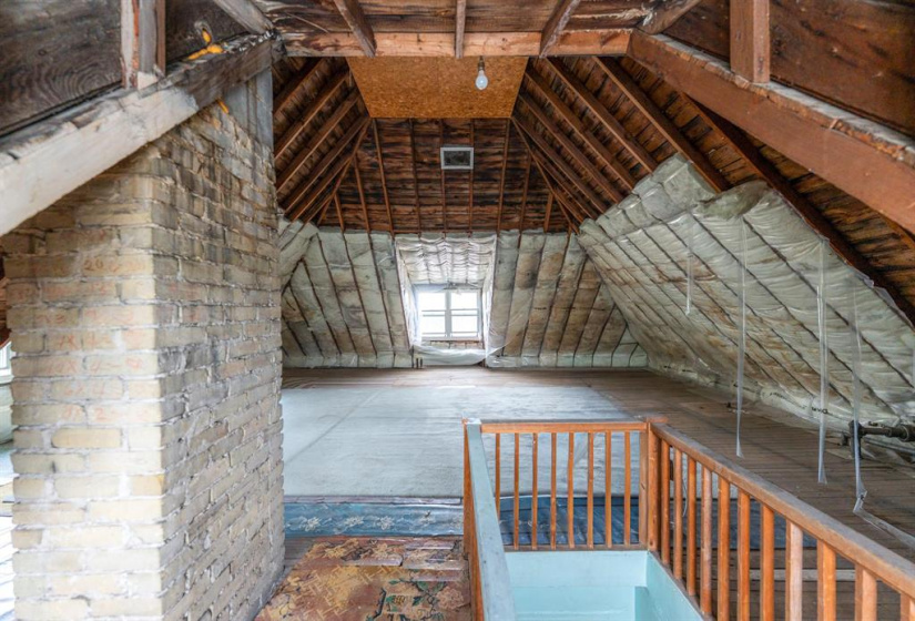 420 William Newton, 4 Bedrooms Bedrooms, 13 Rooms Rooms,1 BathroomBathrooms,Residential,For Sale,William Newton