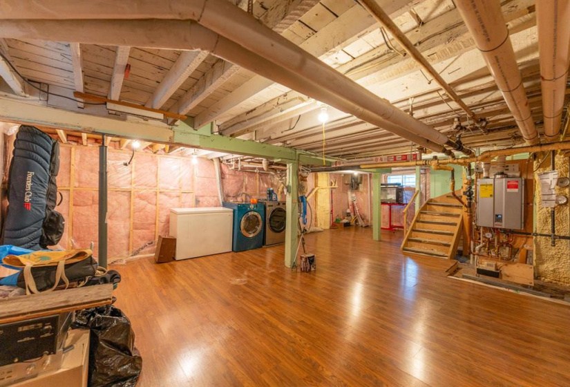 420 William Newton, 4 Bedrooms Bedrooms, 13 Rooms Rooms,1 BathroomBathrooms,Residential,For Sale,William Newton