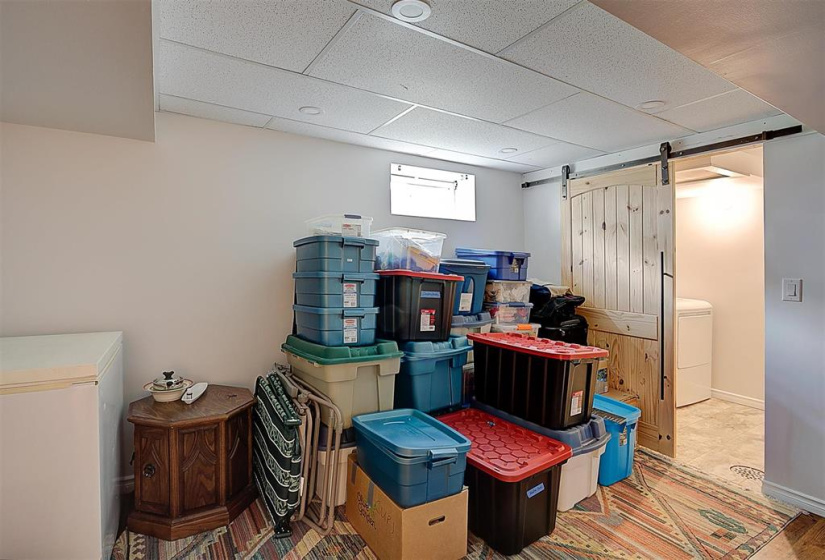 568 Johnson, 5 Bedrooms Bedrooms, 15 Rooms Rooms,2 BathroomsBathrooms,Residential,For Sale,Johnson