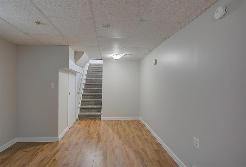 568 Johnson, 5 Bedrooms Bedrooms, 15 Rooms Rooms,2 BathroomsBathrooms,Residential,For Sale,Johnson