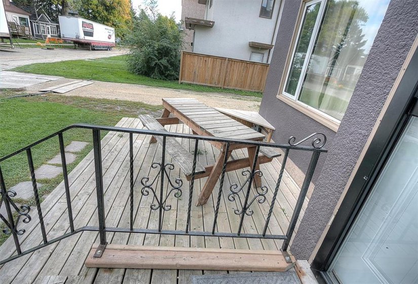 568 Johnson, 5 Bedrooms Bedrooms, 15 Rooms Rooms,2 BathroomsBathrooms,Residential,For Sale,Johnson