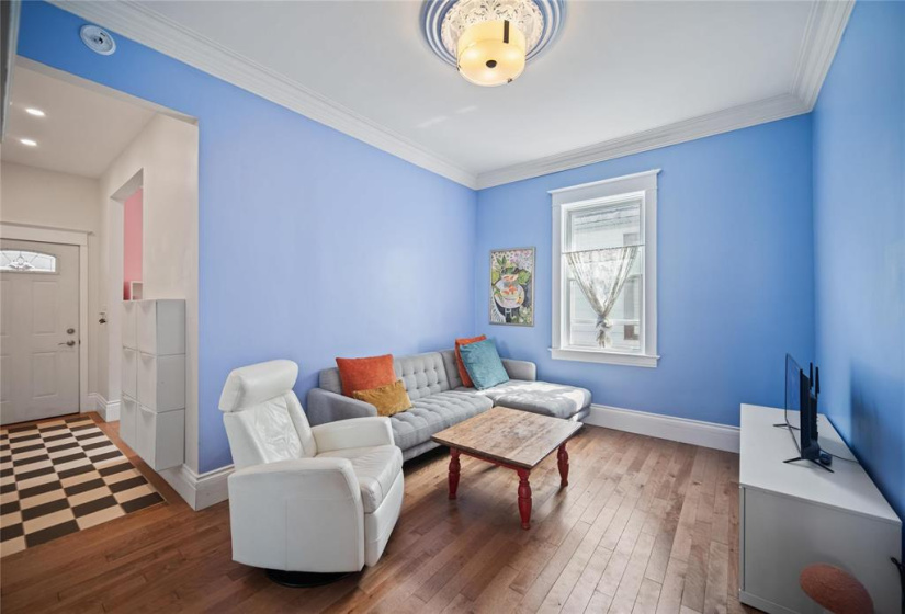 304 Horace, 3 Bedrooms Bedrooms, 11 Rooms Rooms,2 BathroomsBathrooms,Residential,For Sale,Horace
