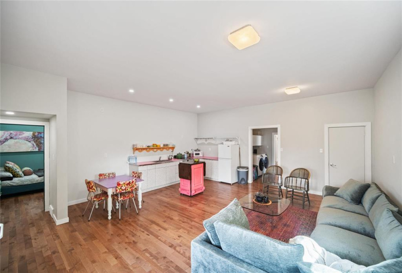 304 Horace, 3 Bedrooms Bedrooms, 11 Rooms Rooms,2 BathroomsBathrooms,Residential,For Sale,Horace