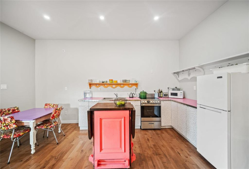 304 Horace, 3 Bedrooms Bedrooms, 11 Rooms Rooms,2 BathroomsBathrooms,Residential,For Sale,Horace