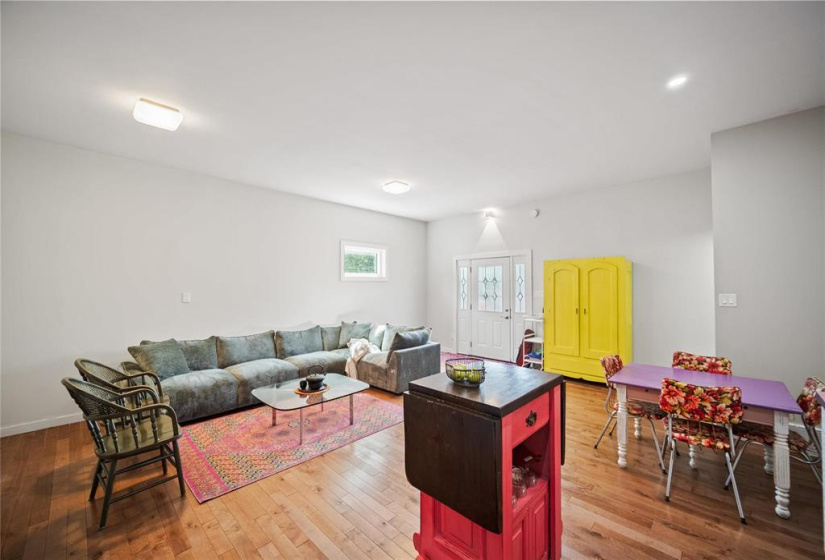 304 Horace, 3 Bedrooms Bedrooms, 11 Rooms Rooms,2 BathroomsBathrooms,Residential,For Sale,Horace