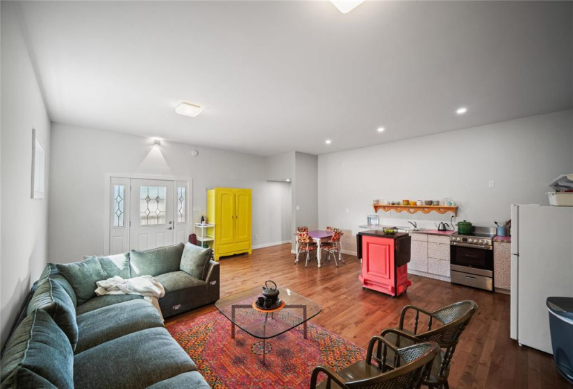304 Horace, 3 Bedrooms Bedrooms, 11 Rooms Rooms,2 BathroomsBathrooms,Residential,For Sale,Horace