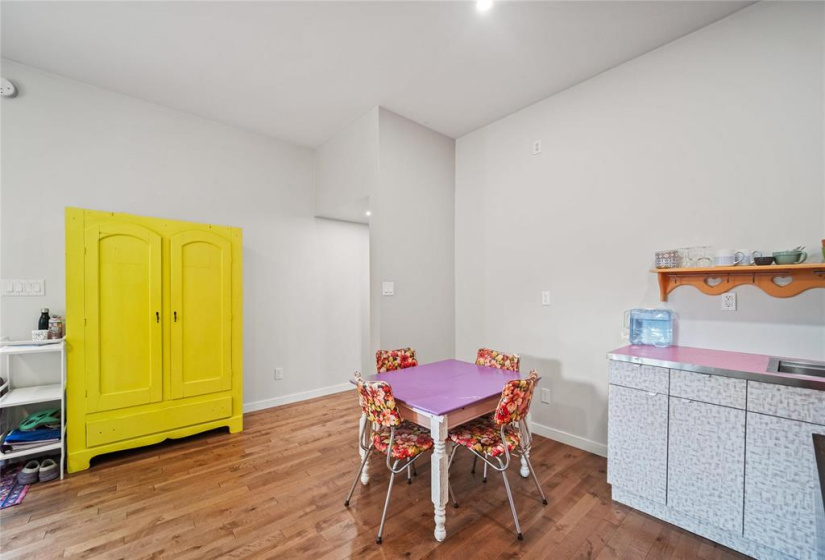 304 Horace, 3 Bedrooms Bedrooms, 11 Rooms Rooms,2 BathroomsBathrooms,Residential,For Sale,Horace