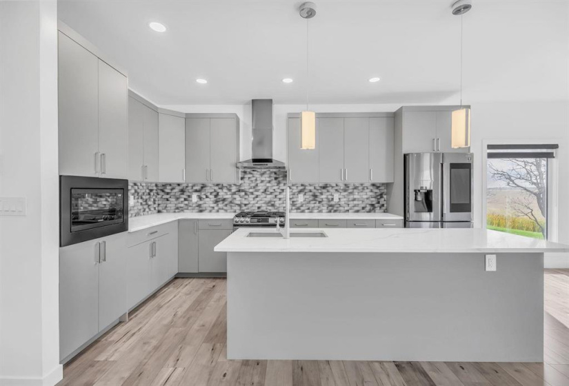 97 Medinha, 3 Bedrooms Bedrooms, 10 Rooms Rooms,2 BathroomsBathrooms,Residential,For Sale,Medinha