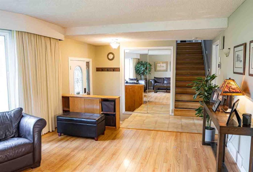 66 Carlotta, 4 Bedrooms Bedrooms, 12 Rooms Rooms,2 BathroomsBathrooms,Residential,For Sale,Carlotta