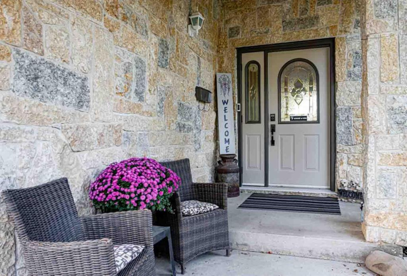66 Carlotta, 4 Bedrooms Bedrooms, 12 Rooms Rooms,2 BathroomsBathrooms,Residential,For Sale,Carlotta