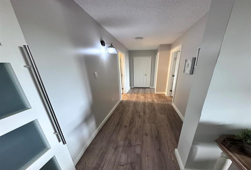 916 Cloutier, 2 Bedrooms Bedrooms, 8 Rooms Rooms,1 BathroomBathrooms,Condominium,For Sale,Cloutier