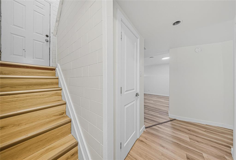 813 Louelda, 3 Bedrooms Bedrooms, 8 Rooms Rooms,2 BathroomsBathrooms,Residential,For Sale,Louelda