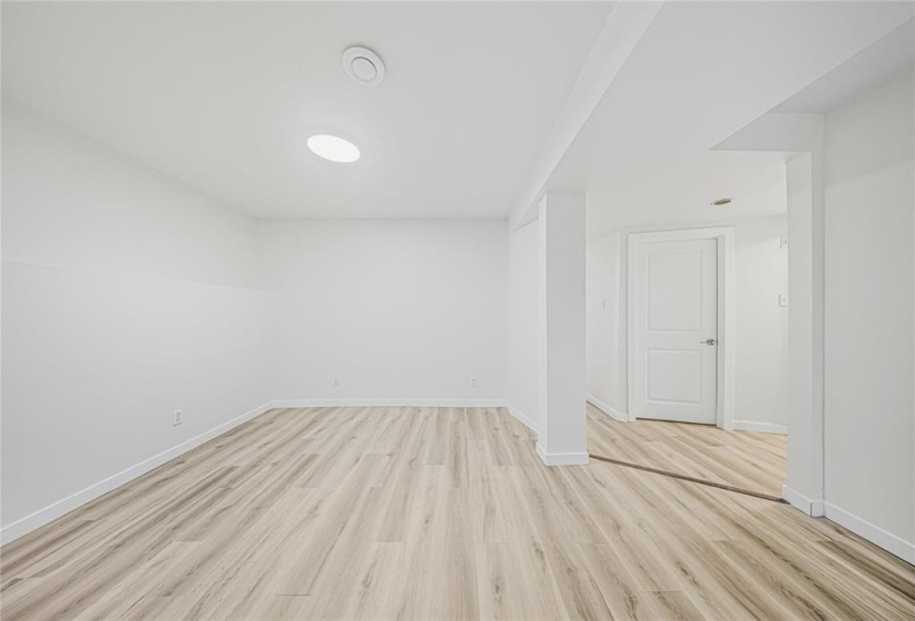 813 Louelda, 3 Bedrooms Bedrooms, 8 Rooms Rooms,2 BathroomsBathrooms,Residential,For Sale,Louelda