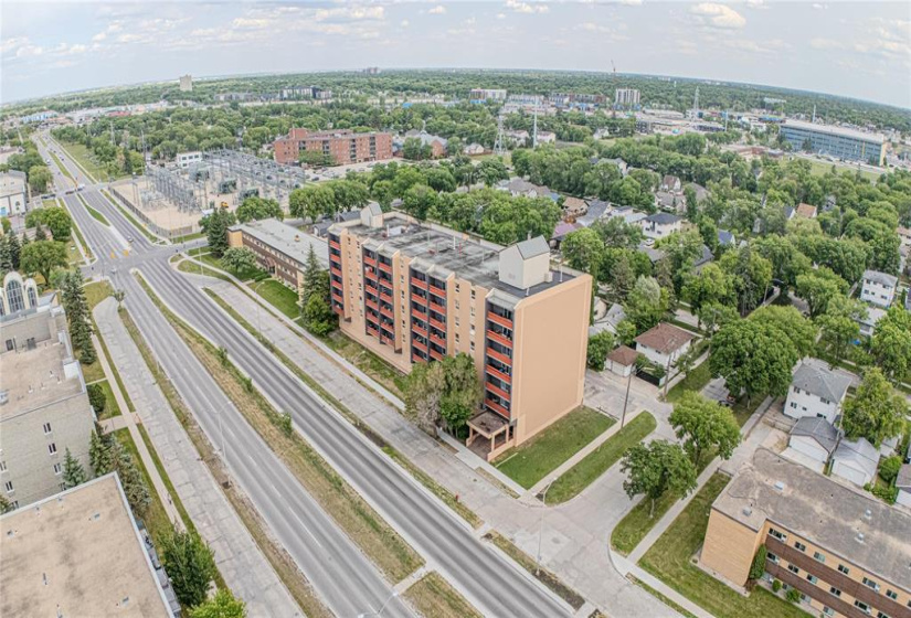 1030 Grant, 2 Bedrooms Bedrooms, 6 Rooms Rooms,1 BathroomBathrooms,Condominium,For Sale,Grant
