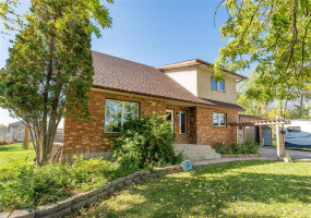 126 Symington, 6 Bedrooms Bedrooms, 15 Rooms Rooms,3 BathroomsBathrooms,Residential,For Sale,Symington