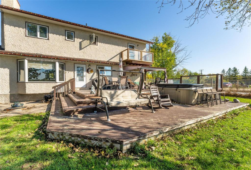 126 Symington, 6 Bedrooms Bedrooms, 15 Rooms Rooms,3 BathroomsBathrooms,Residential,For Sale,Symington