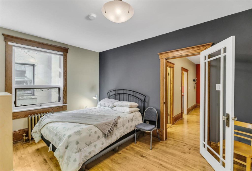734 Dorchester, 2 Bedrooms Bedrooms, 8 Rooms Rooms,1 BathroomBathrooms,Condominium,For Sale,Dorchester