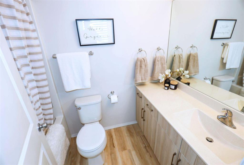 119 Rowntree, 3 Bedrooms Bedrooms, 11 Rooms Rooms,2 BathroomsBathrooms,Residential,For Sale,Rowntree