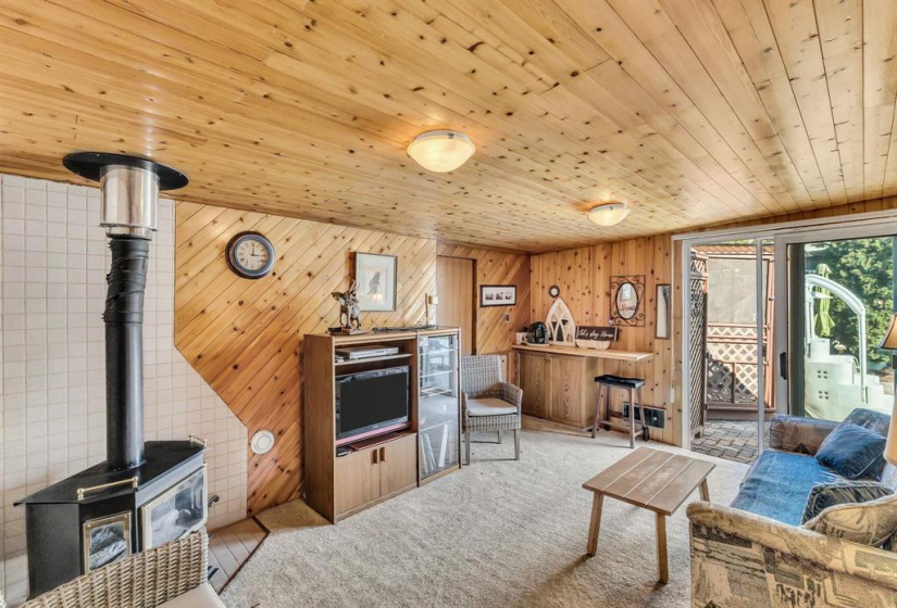 26 Iroquois, 4 Bedrooms Bedrooms, 13 Rooms Rooms,2 BathroomsBathrooms,Residential,For Sale,Iroquois
