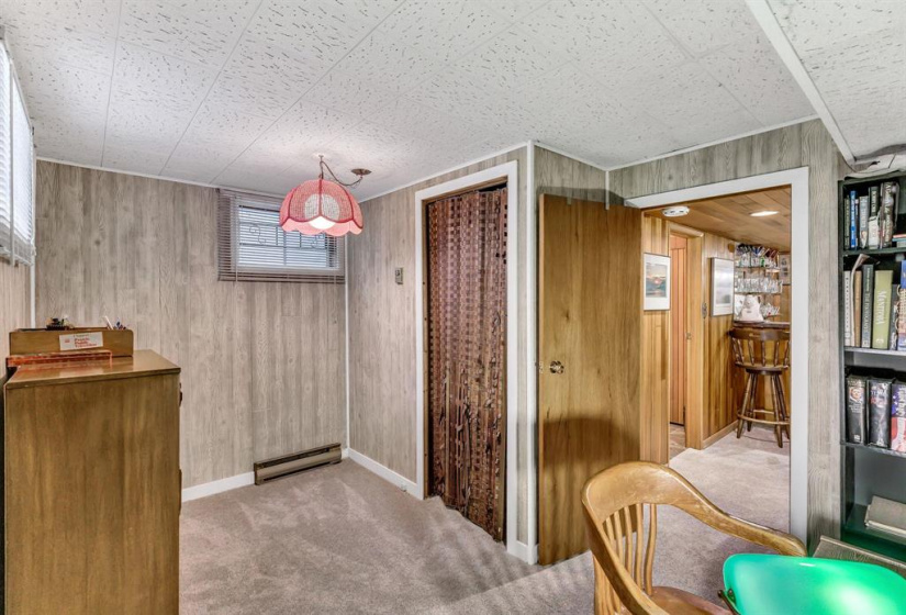 26 Iroquois, 4 Bedrooms Bedrooms, 13 Rooms Rooms,2 BathroomsBathrooms,Residential,For Sale,Iroquois