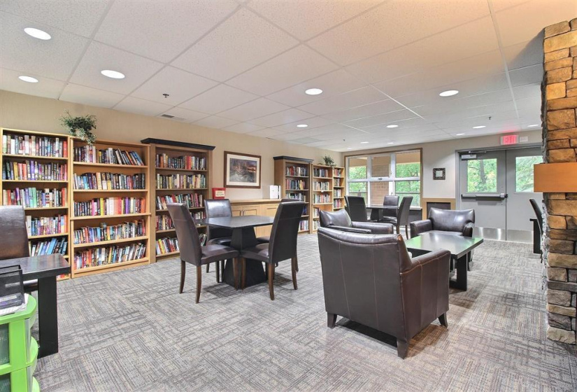 84 Snow, 2 Bedrooms Bedrooms, 9 Rooms Rooms,2 BathroomsBathrooms,Condominium,For Sale,Snow