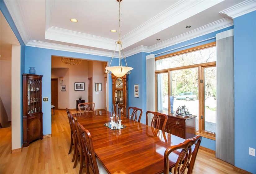 180 Ridgedale, 3 Bedrooms Bedrooms, 18 Rooms Rooms,3 BathroomsBathrooms,Residential,For Sale,Ridgedale
