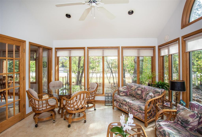 180 Ridgedale, 3 Bedrooms Bedrooms, 18 Rooms Rooms,3 BathroomsBathrooms,Residential,For Sale,Ridgedale