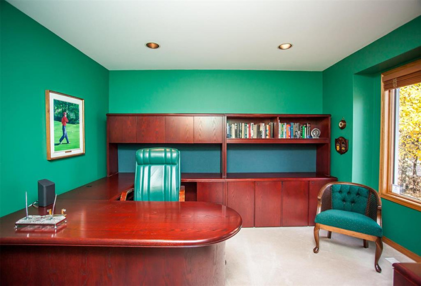 180 Ridgedale, 3 Bedrooms Bedrooms, 18 Rooms Rooms,3 BathroomsBathrooms,Residential,For Sale,Ridgedale